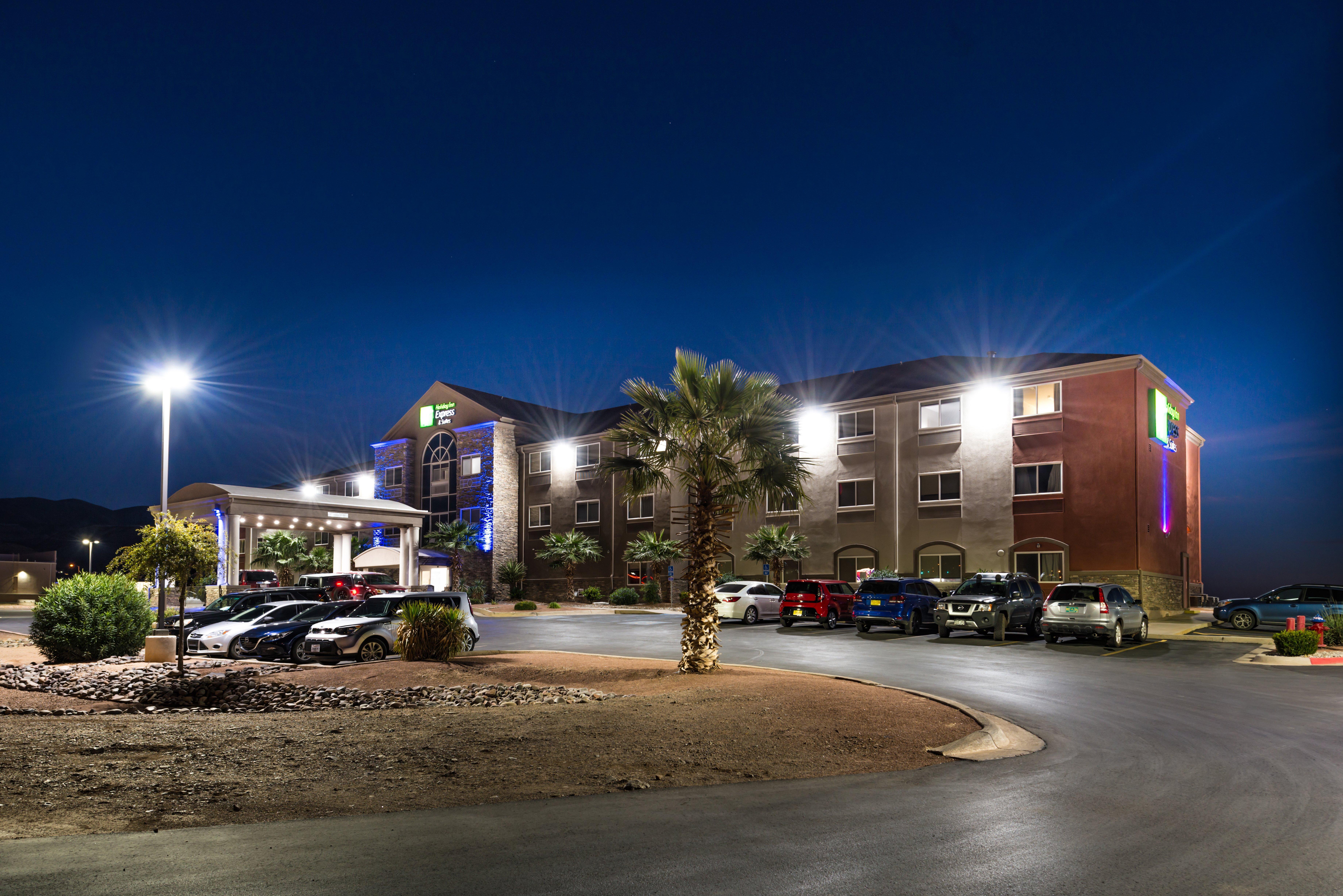 Holiday Inn Express & Suites Alamogordo Highway 54/70 By Ihg Exteriör bild