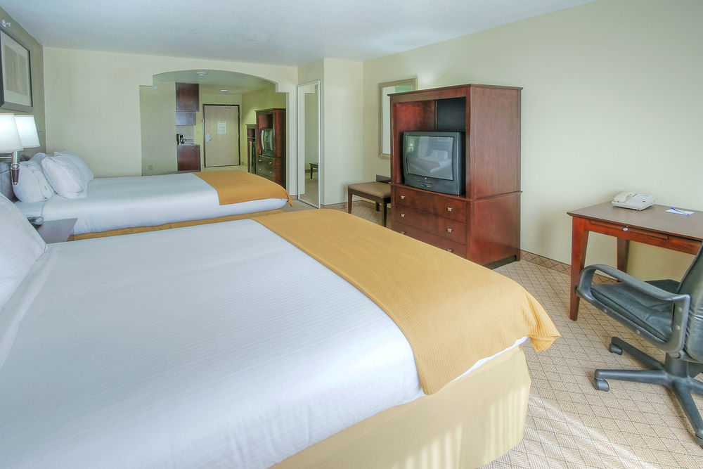 Holiday Inn Express & Suites Alamogordo Highway 54/70 By Ihg Rum bild
