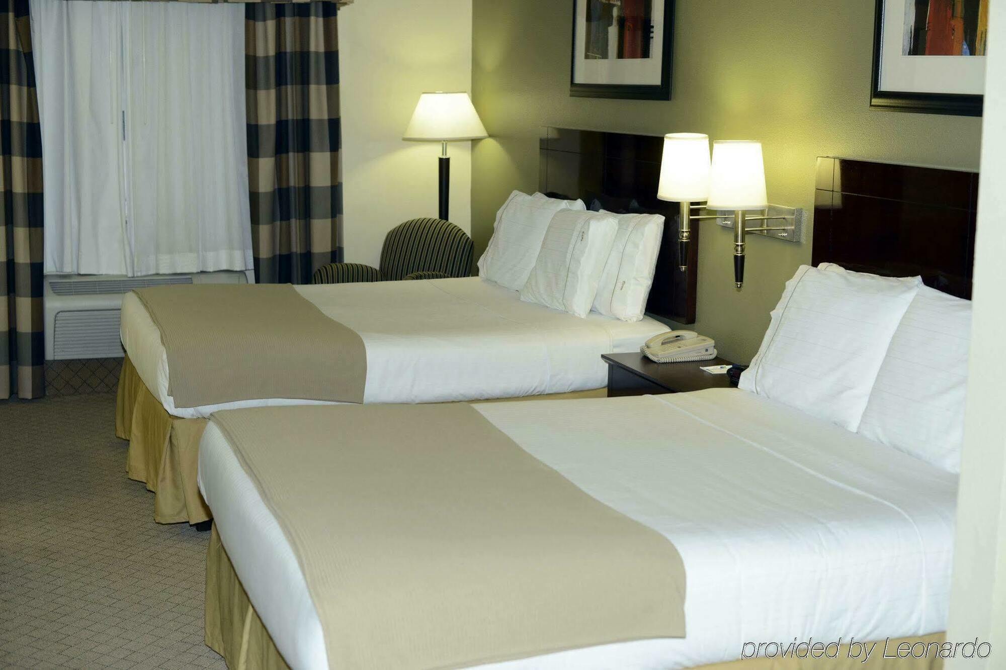 Holiday Inn Express & Suites Alamogordo Highway 54/70 By Ihg Rum bild